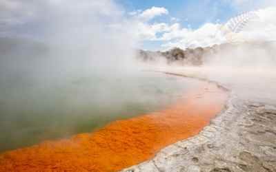 Rotorua Highlights including Wai-O-Tapu & Redwoods Treewalk